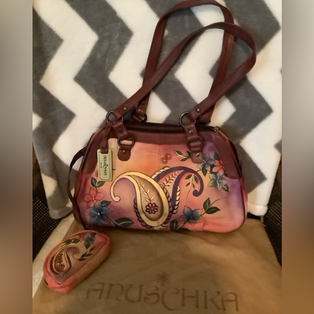 Anuschka hand painted leather purse, with matching coin purse & dust bag NWT